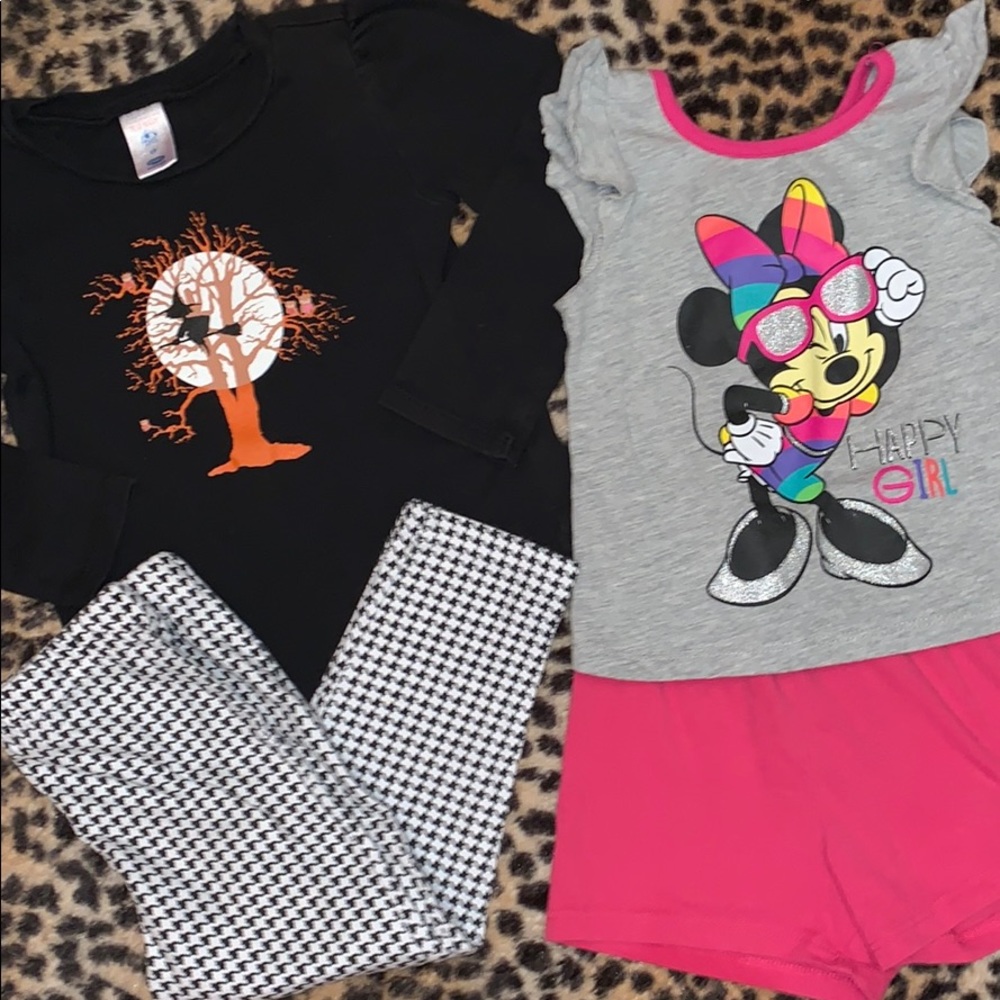 2 2T outfits Minnie Mouse/Halloween